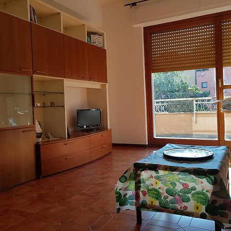 Casa Maestrale -Mistral Sea Breeze Διαμέρισμα Μοντερόσο αλ Μάρε Εξωτερικό φωτογραφία